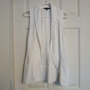 🤯2/$15 DYNAMITE White Sleeveless Open Vest Size Extra Small (XS)